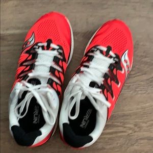 Saucony shoes